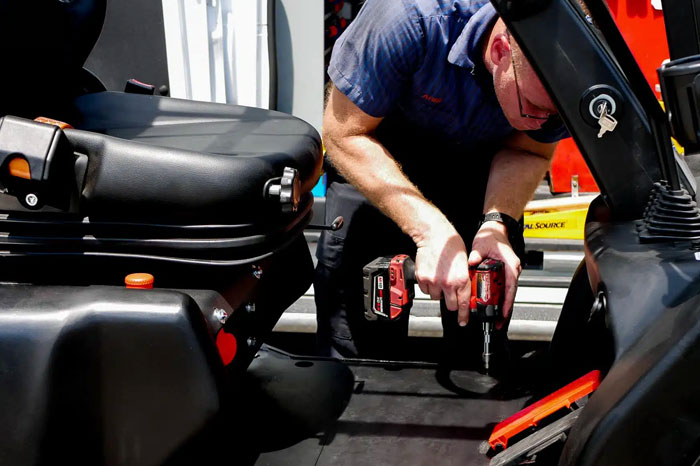 Forklift-Seat-Repair-&-Miscellaneous-Services